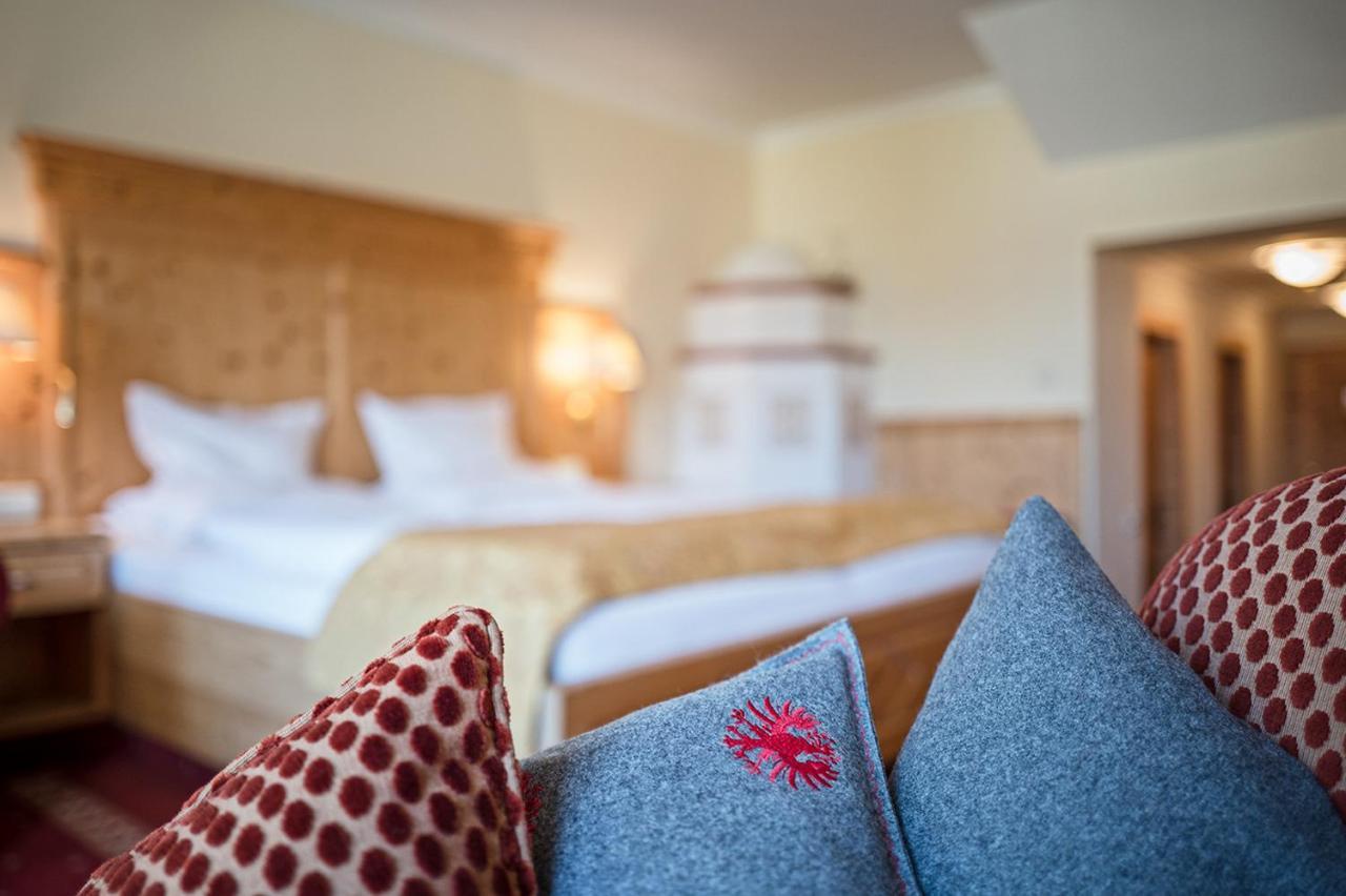 Vier Jahreszeiten Wellnessresort Achensee Маурах Экстерьер фото