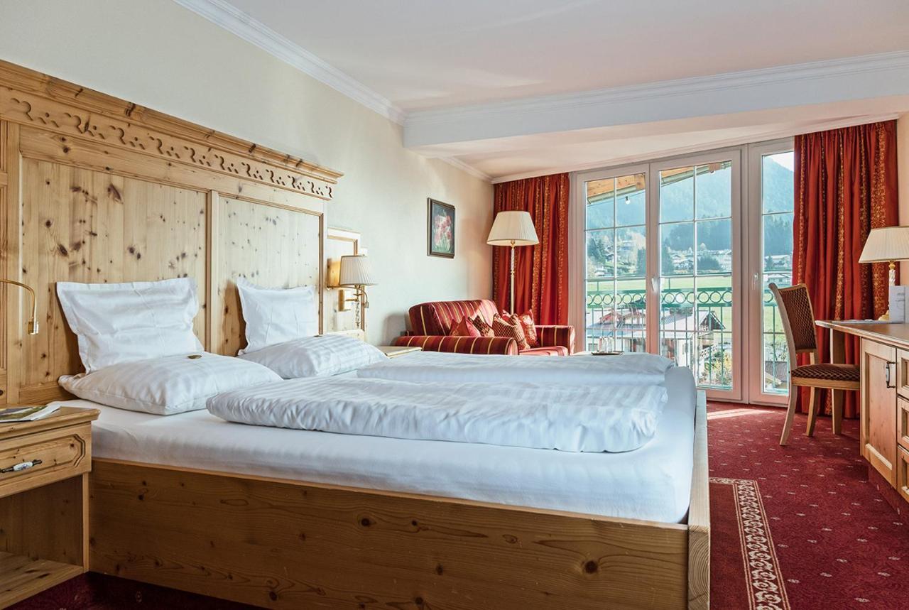 Vier Jahreszeiten Wellnessresort Achensee Маурах Экстерьер фото